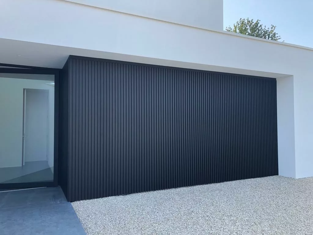 Les Portes Invisibles